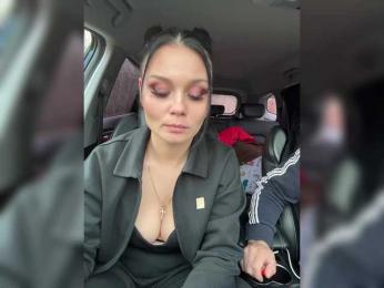 _Milashka_ webcam model stream image