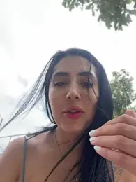 _Nina_1 webcam model stream image