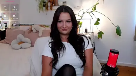 Lenas_Room webcam model stream image