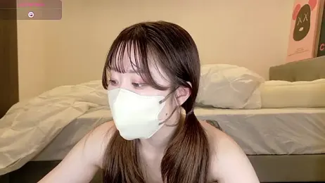 yura_ra_ra webcam model stream image