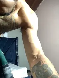 Salomon_koude webcam stripchat model stream image