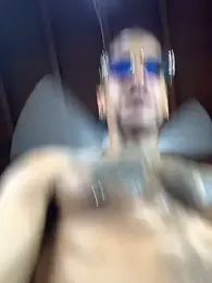 Salomon_koude webcam stripchat model stream image