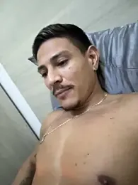 BINHO_ZANARDI webcam stripchat model stream image