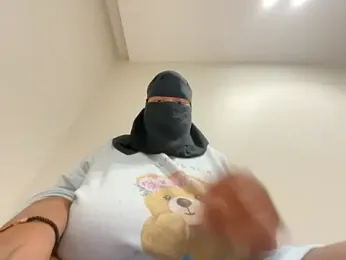 Submissive_Arab webcam model stream image