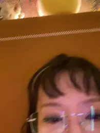 Sunflower-77 webcam model stream image