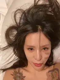 Sunflower-77 webcam model stream image