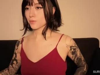 midori__san webcam model stream image