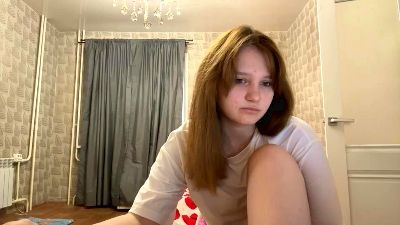 ElaStouder webcam cam4 model stream image