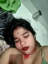 Mahek_-Love143 webcam model stream image