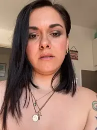 Luccreccia_ webcam model stream image