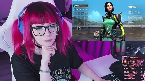 Yumi_Youkai webcam stripchat model stream image