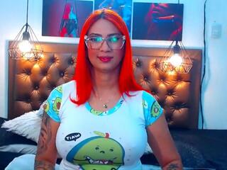 Nathaly Fox webcam flirt4free model stream image