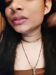 SweetTsAngel webcam model stream image