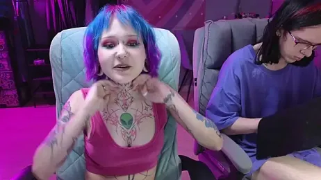 L_oly webcam model stream image