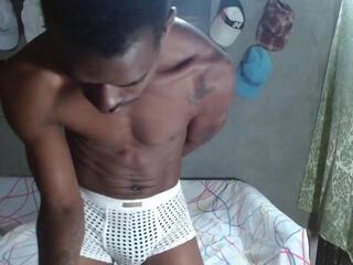 Tairon Tuck webcam flirt4free model stream image