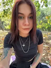 RosieDesire webcam stripchat model stream image