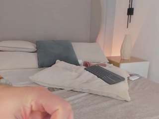 chloedee webcam model stream image