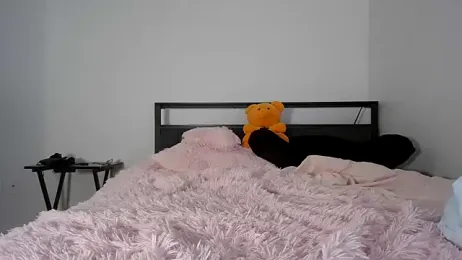 QueenLolaX webcam model stream image