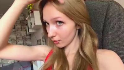 MarvaHelland webcam cam4 model stream image