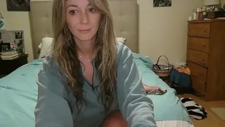 Heyitsmee33 webcam model stream image