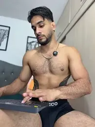 Maximiliano_ford webcam model stream image