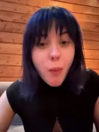 Only_April webcam stripchat model stream image