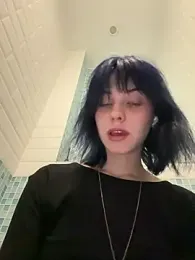 Only_April webcam model stream image