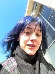 Only_April webcam model stream image