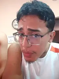 juninhoul webcam model stream image
