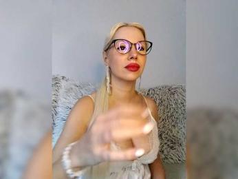 LaymaFlay webcam bongacams model stream image