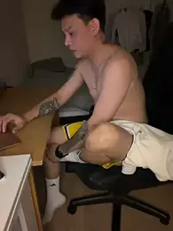 latava webcam model stream image