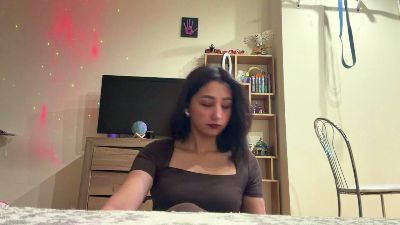 YingPopichak webcam cam4 model stream image
