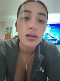 Hannahoff webcam model stream image