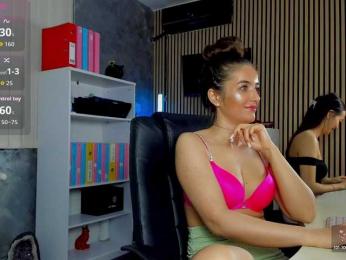 DaryaStars webcam model stream image