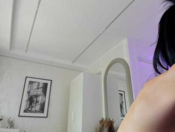 Ilariea-Girl webcam model stream image