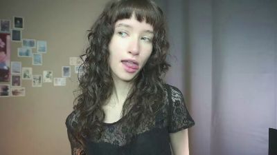 RettaMahall webcam model stream image
