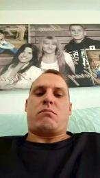 Per37 webcam model stream image