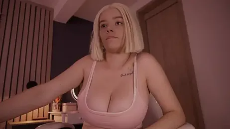 bella_adams_ webcam model stream image
