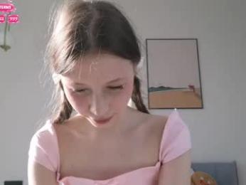 delorathecookie webcam chaturbate model stream image