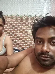 Younger_Couples webcam model stream image