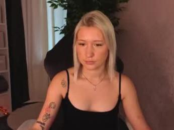 sayl0r_moon webcam chaturbate model stream image
