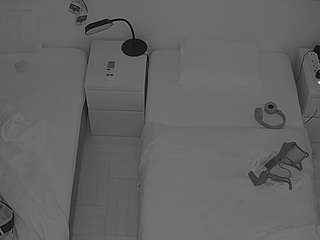 voyeurcam-julmodels-bed-7 webcam model stream image