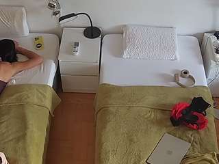voyeurcam-julmodels-bed-7 webcam model stream image