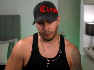 Owen Pierces webcam flirt4free model stream image