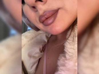 Tvoya_Sladkaya webcam bongacams model stream image