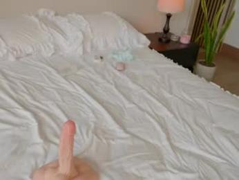 nicolle_mitchelle webcam chaturbate model stream image