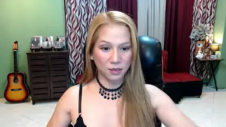 dreamgirlHILARY webcam stripchat model stream image