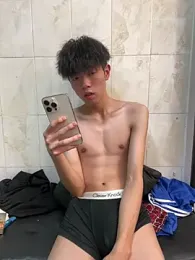 Hu_897 webcam model stream image