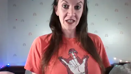 easy_briezy webcam model stream image