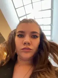 Holy_Tereza webcam model stream image